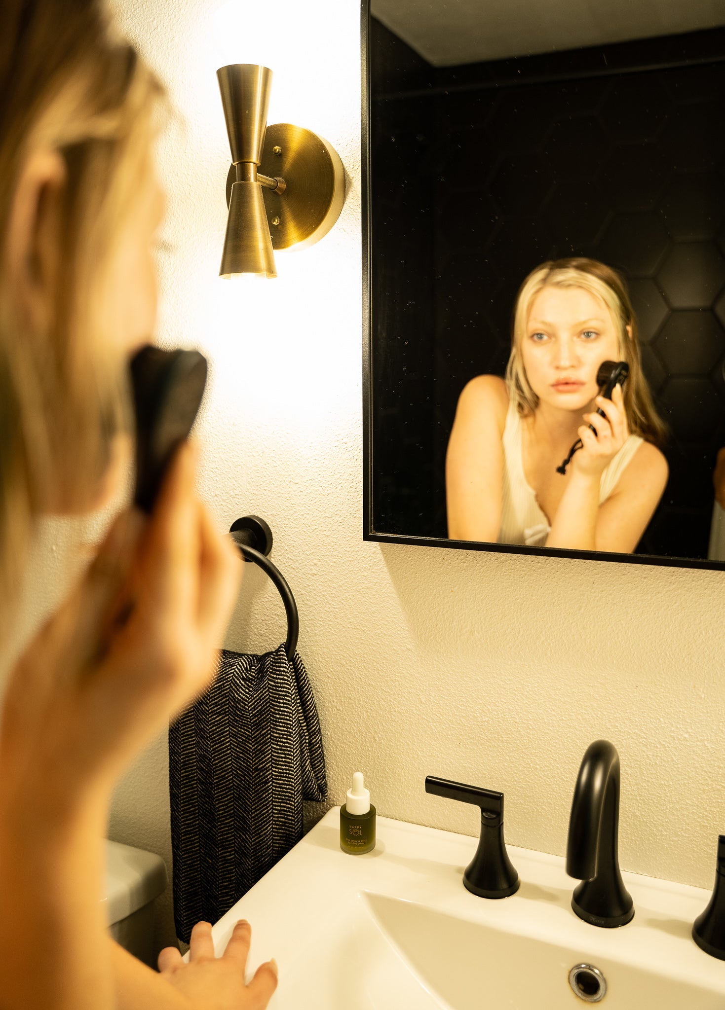 Dry Facial Brush