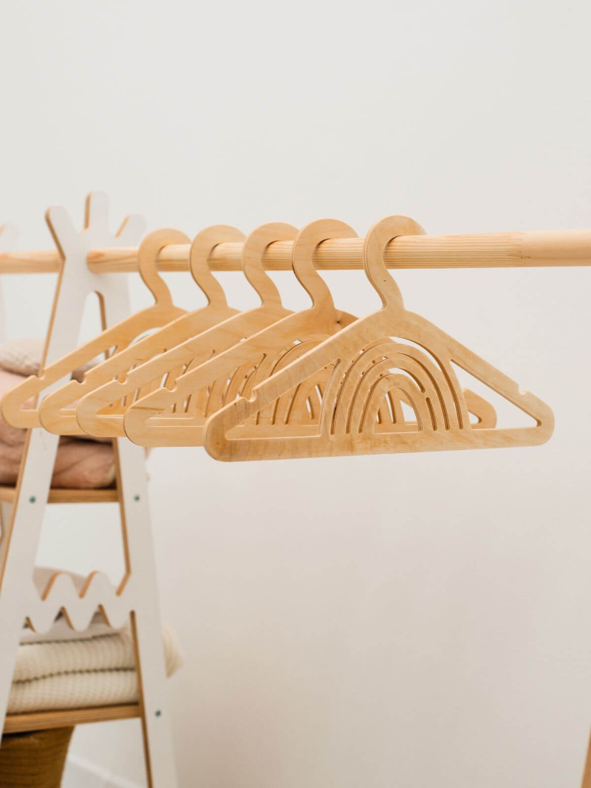 Pack of 5 Wooden Baby Hangers (USA ONLY)